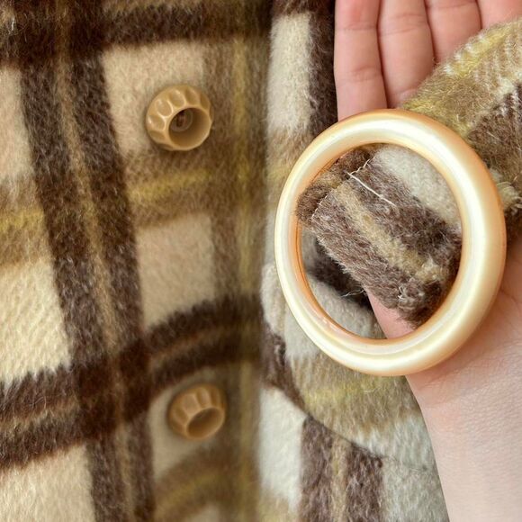 70s Vintage Wool Plaid Belted Winter Coat Small Womens Cream / Tan / Brown - Picture 4 of 8